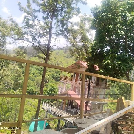 Villa Sky Castle Kotagiri Esterno foto